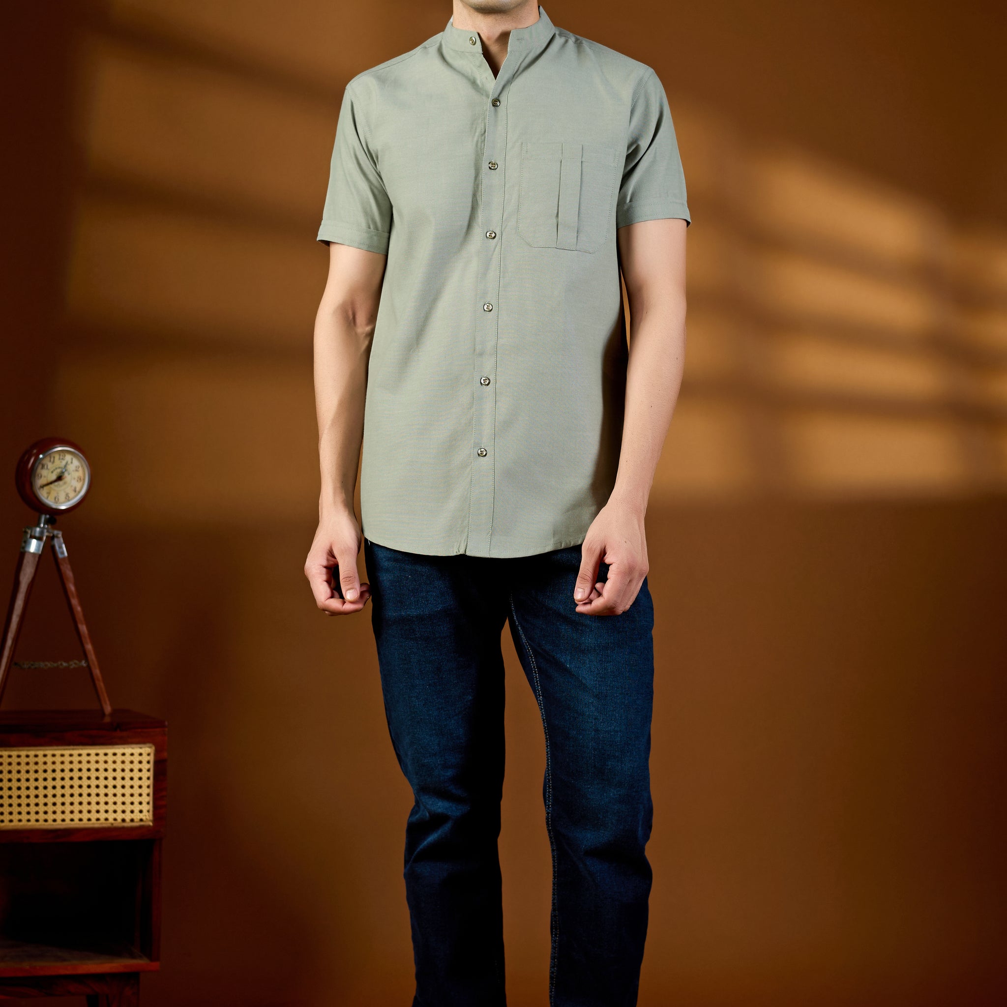KEENLINE Men's Sage Green Mandarin Collar Short Sleeve Shirt – Modern